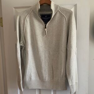 American Eagle Outfitters Men's Light Gray Zip-Up Sweater